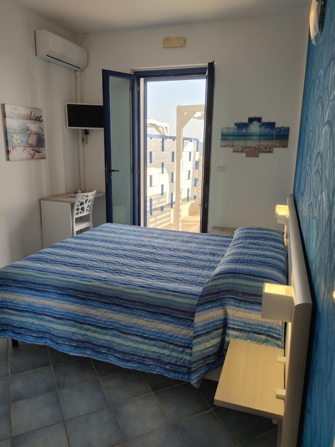 Bed&breakfast Delfino Blu Torre Vado Eksteriør bilde