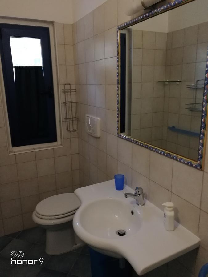 Bed&breakfast Delfino Blu Torre Vado Eksteriør bilde